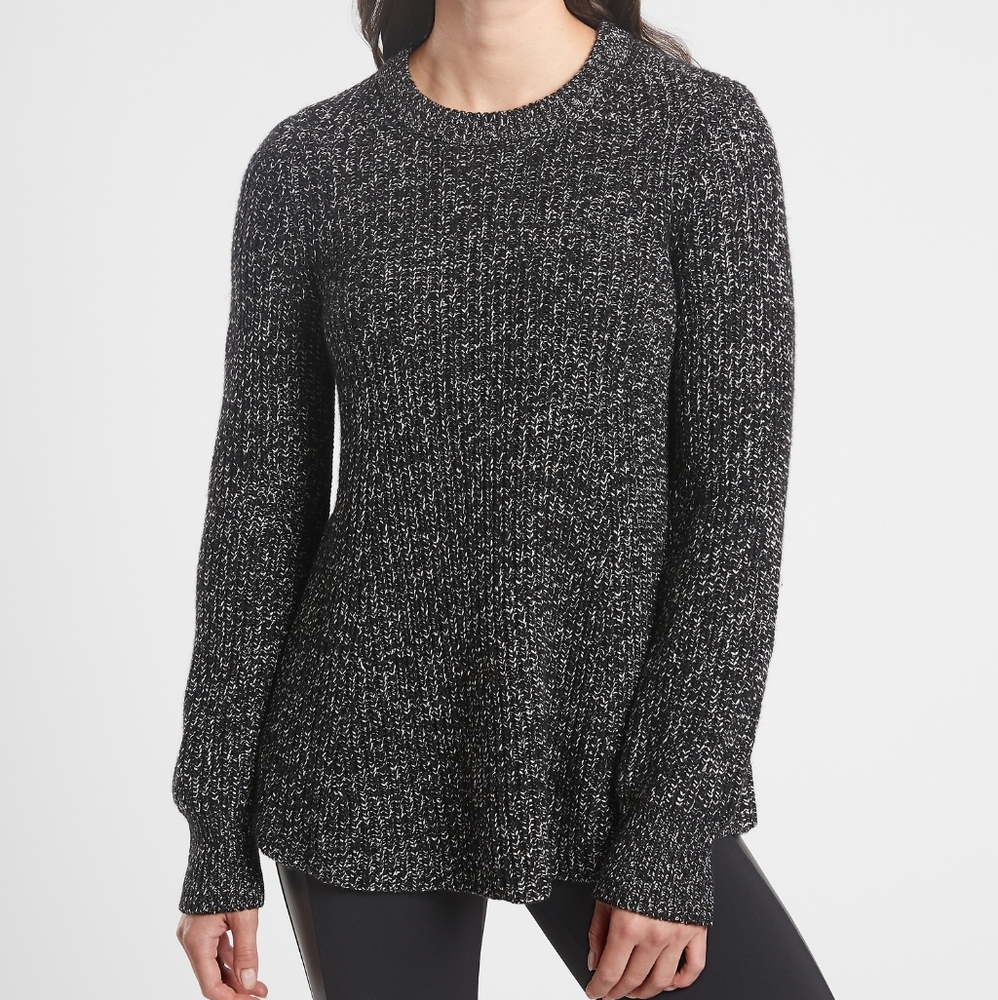 NWT Athleta Sierra Crew Sweater XXS